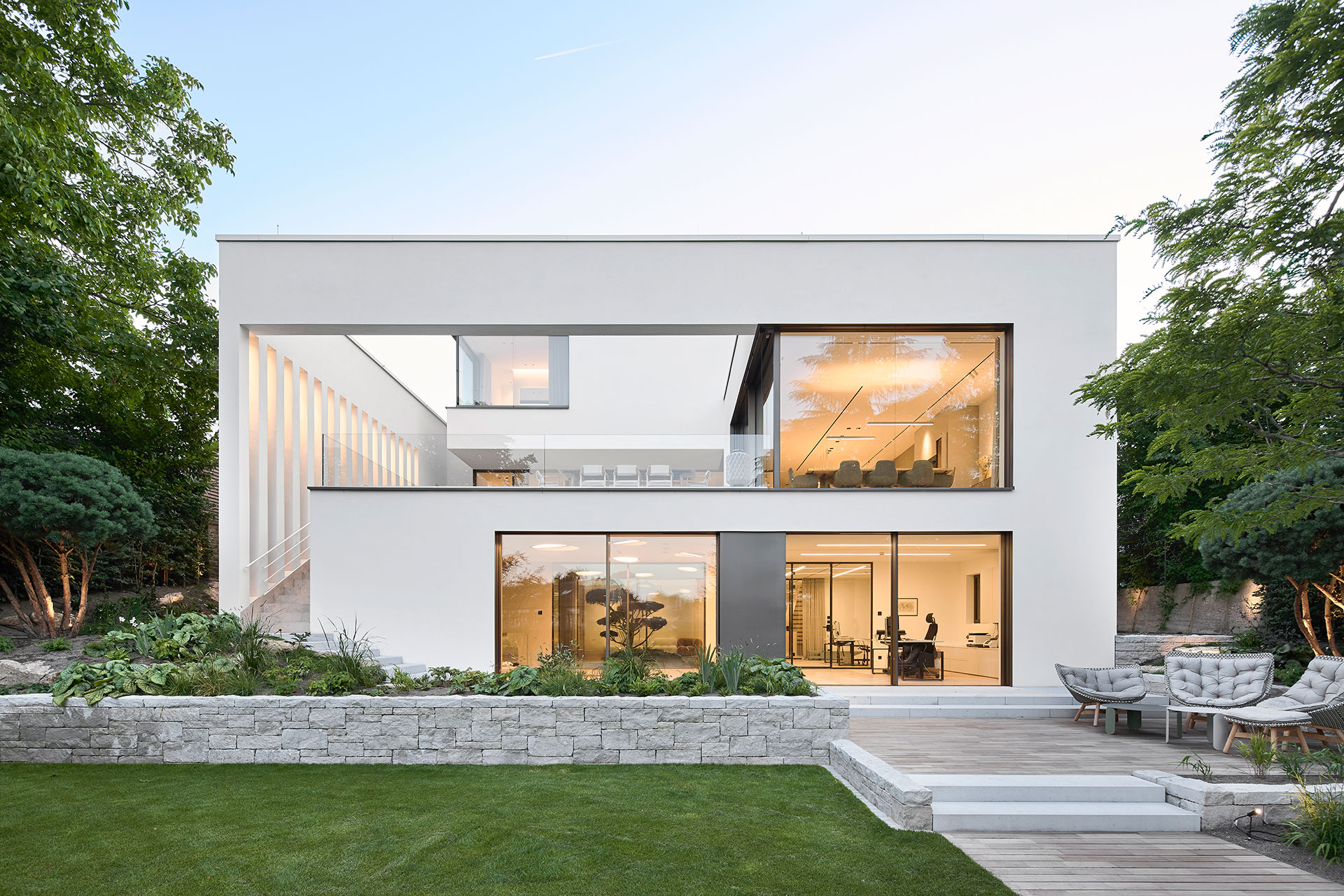 Fenster, Türen und Schiebetüren im Premium Wohnbau