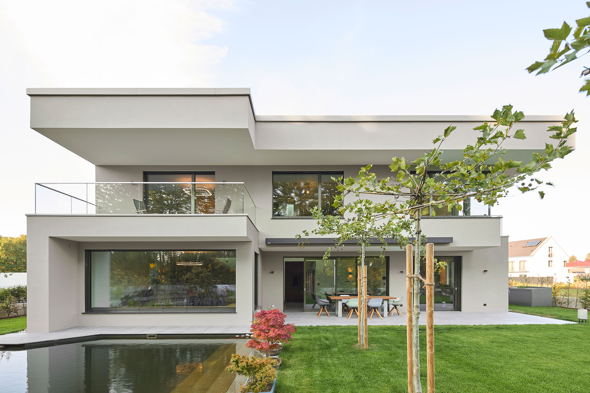 Wohnen mit großen Glasflächen