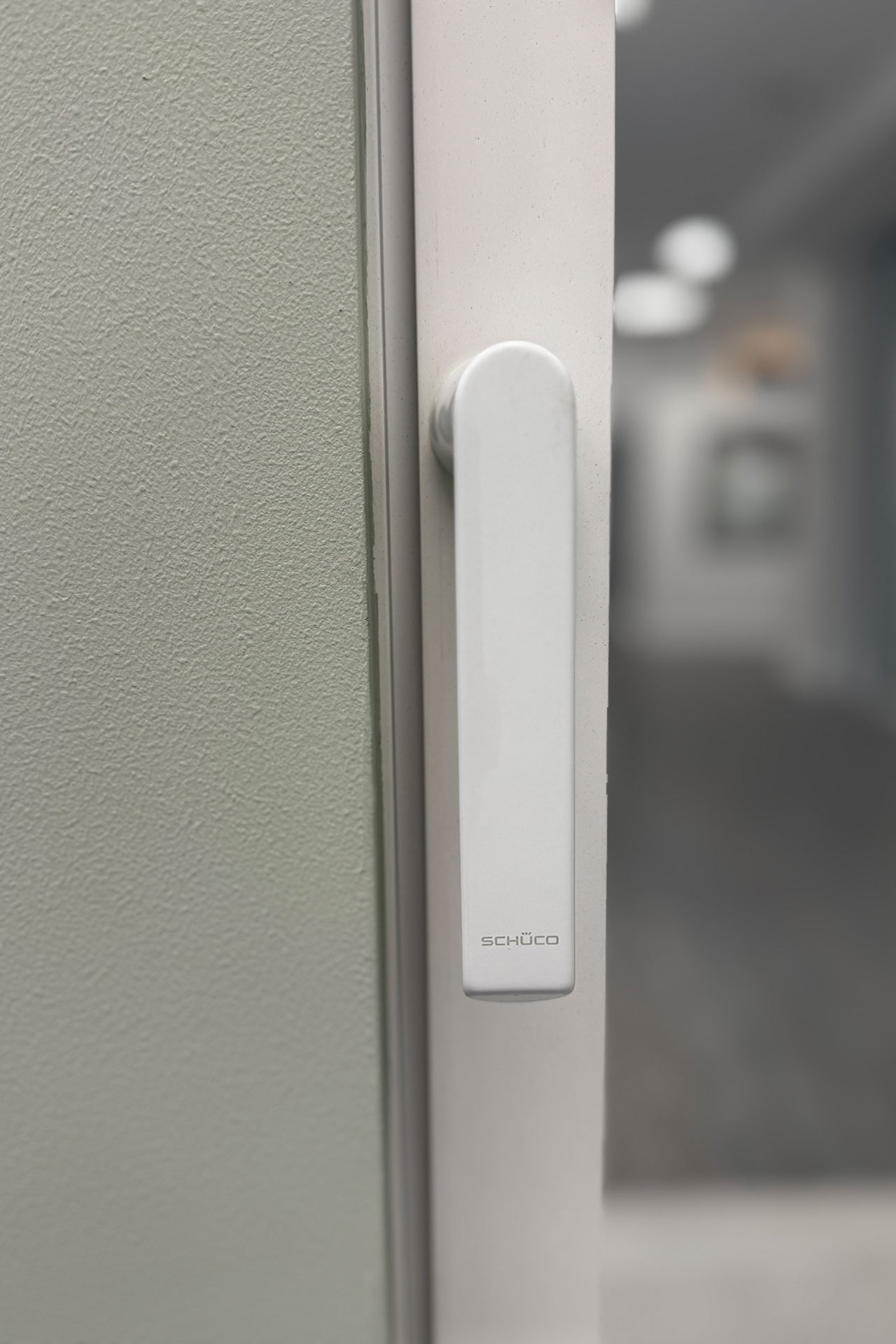 Detail Fenstergriff von Schüco